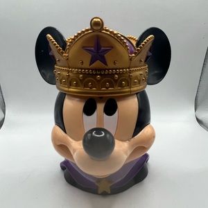 Disney on ice souvenir cup. King Mickey, flip cup.